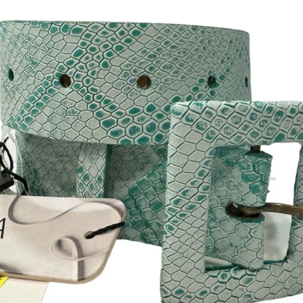 New ADA Collection Kelly Square Buckle Belt